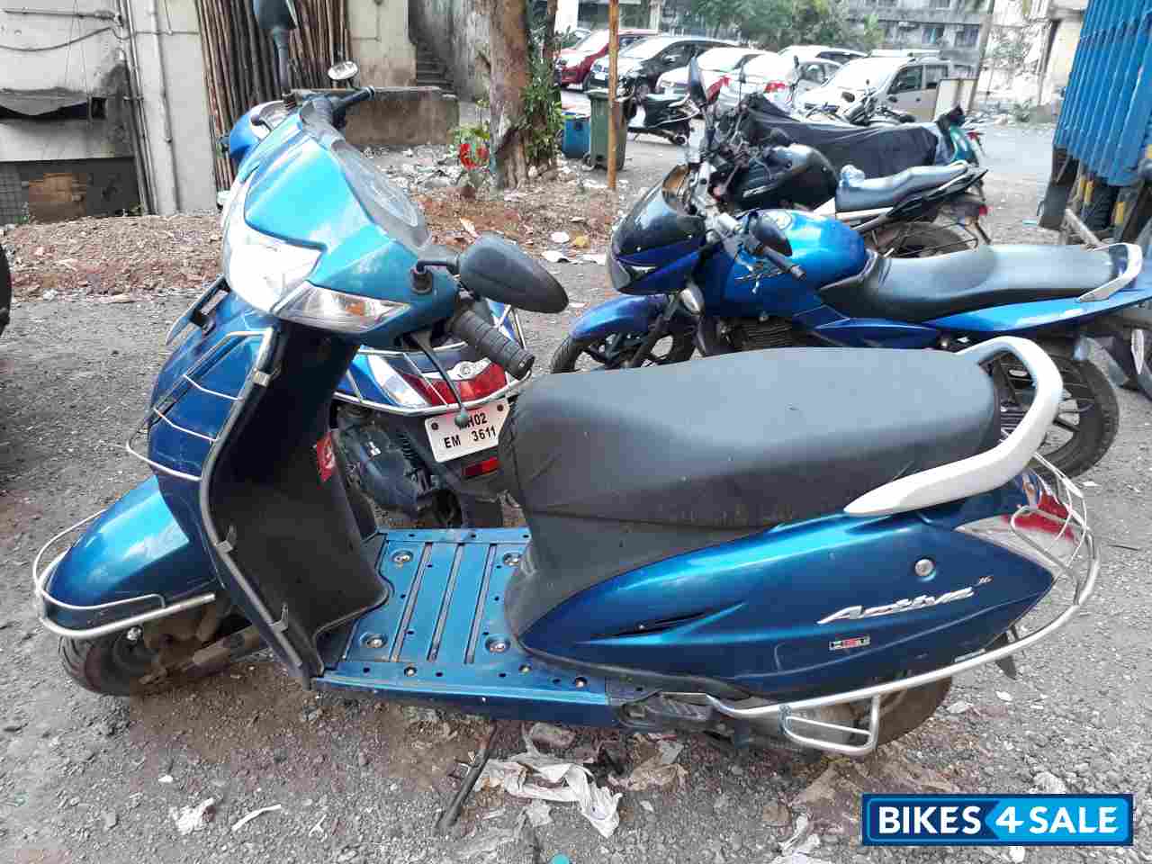 Blue Honda Activa 3G