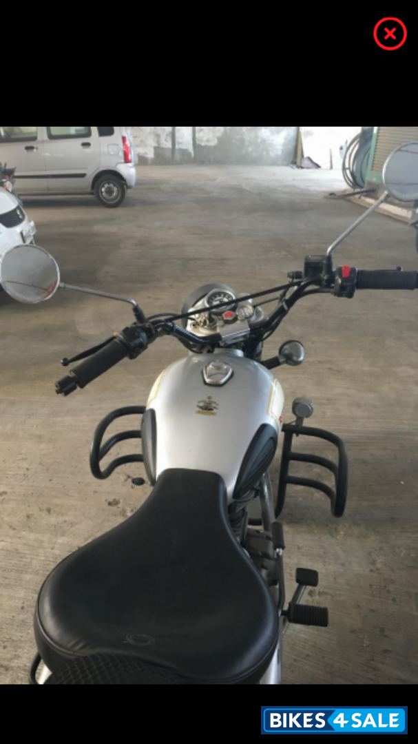 Silver Royal Enfield Classic 350