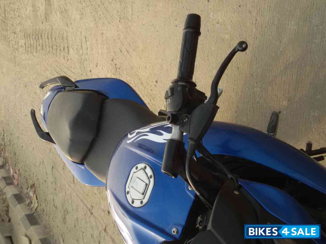 Blue Bajaj Pulsar 200 NS