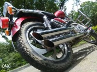 Red Royal Enfield Thunderbird TwinSpark 350