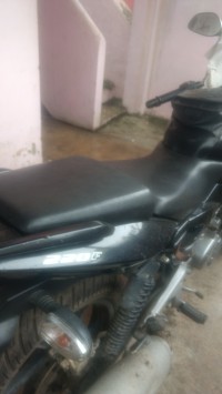 Black Bajaj Pulsar 220F