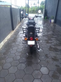 Black Royal Enfield Bullet 500