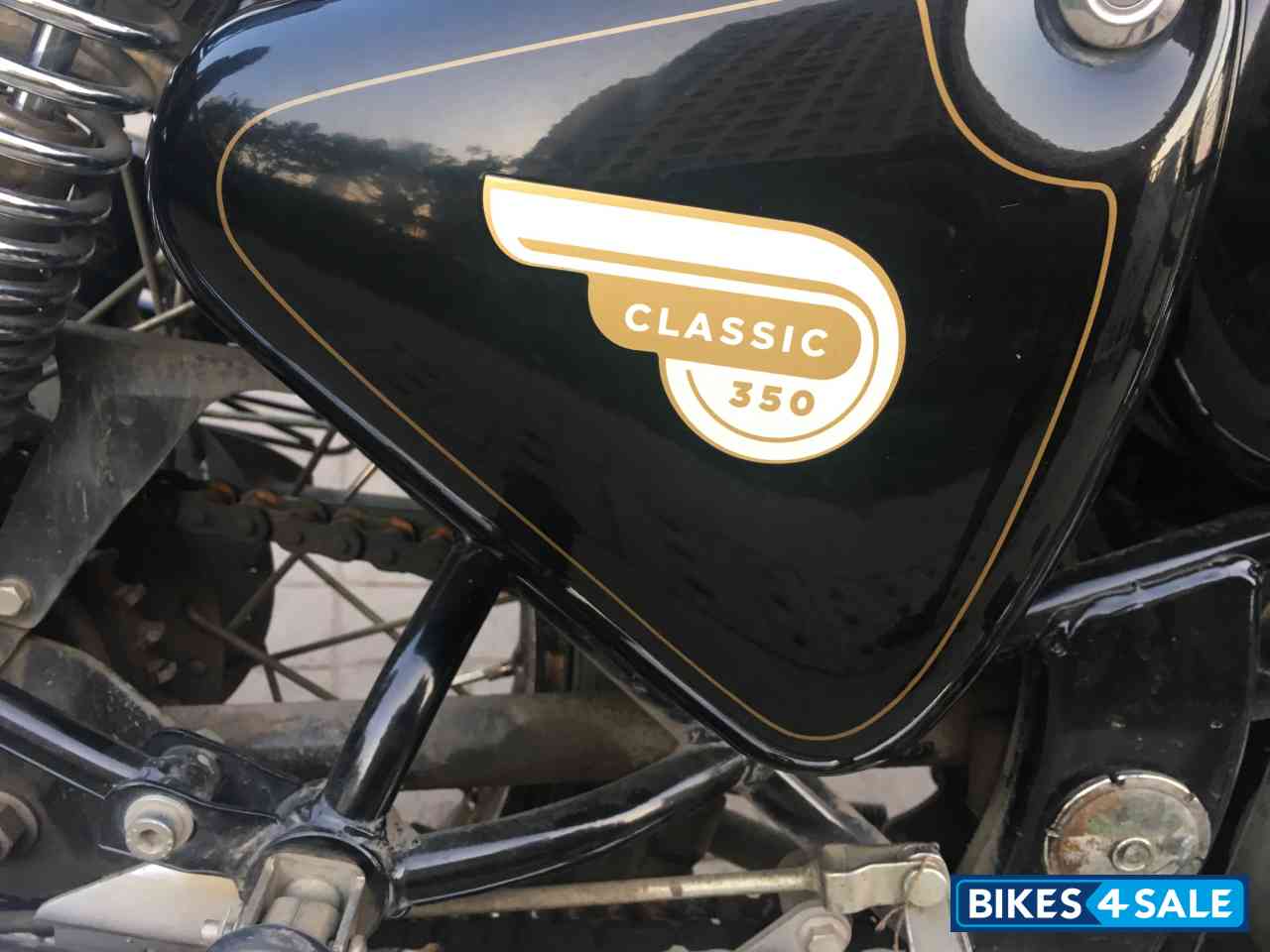 Black Royal Enfield Classic 350