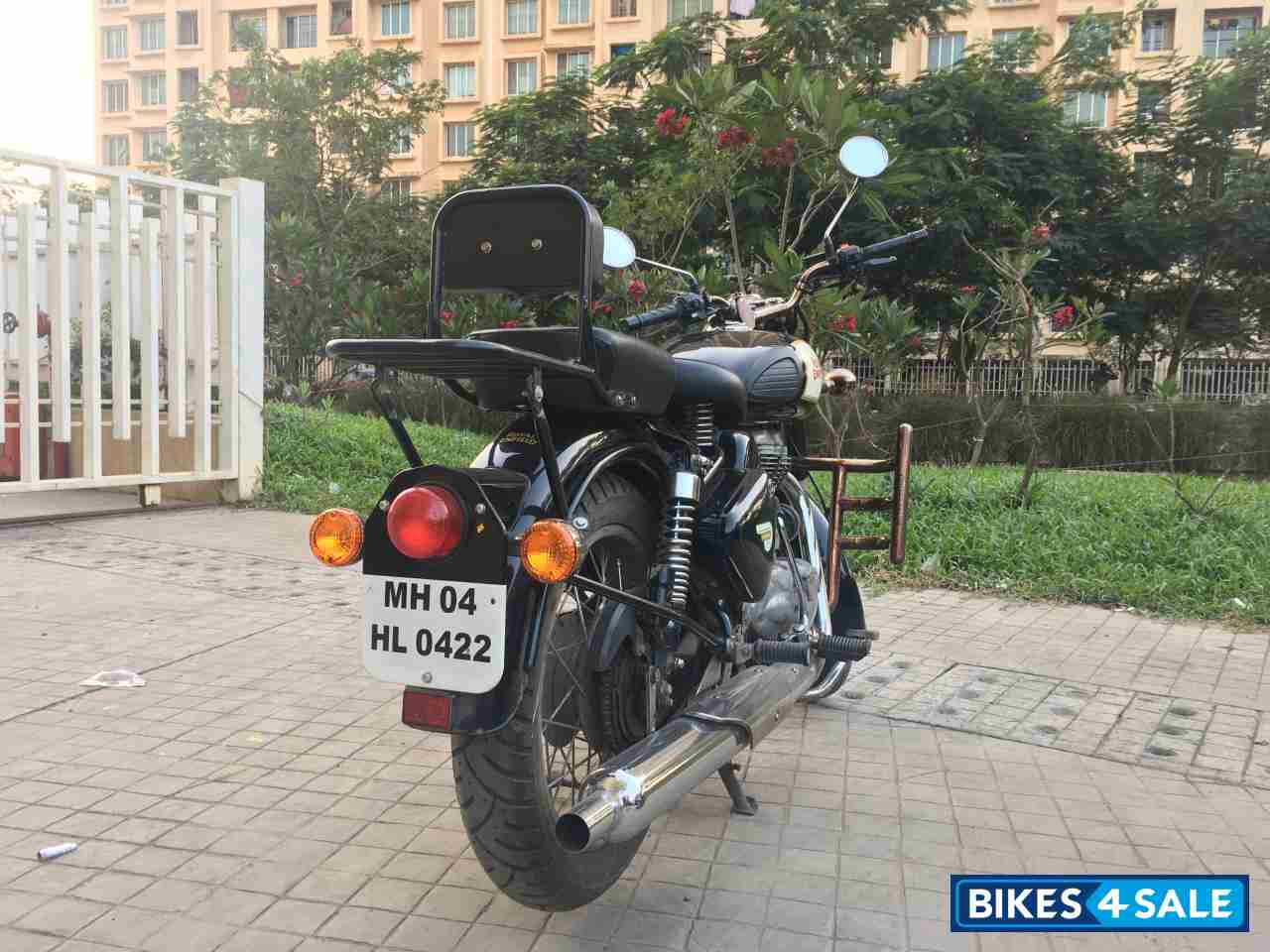 Black Royal Enfield Classic 350