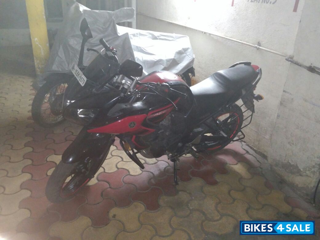 Black Red Yamaha Fazer