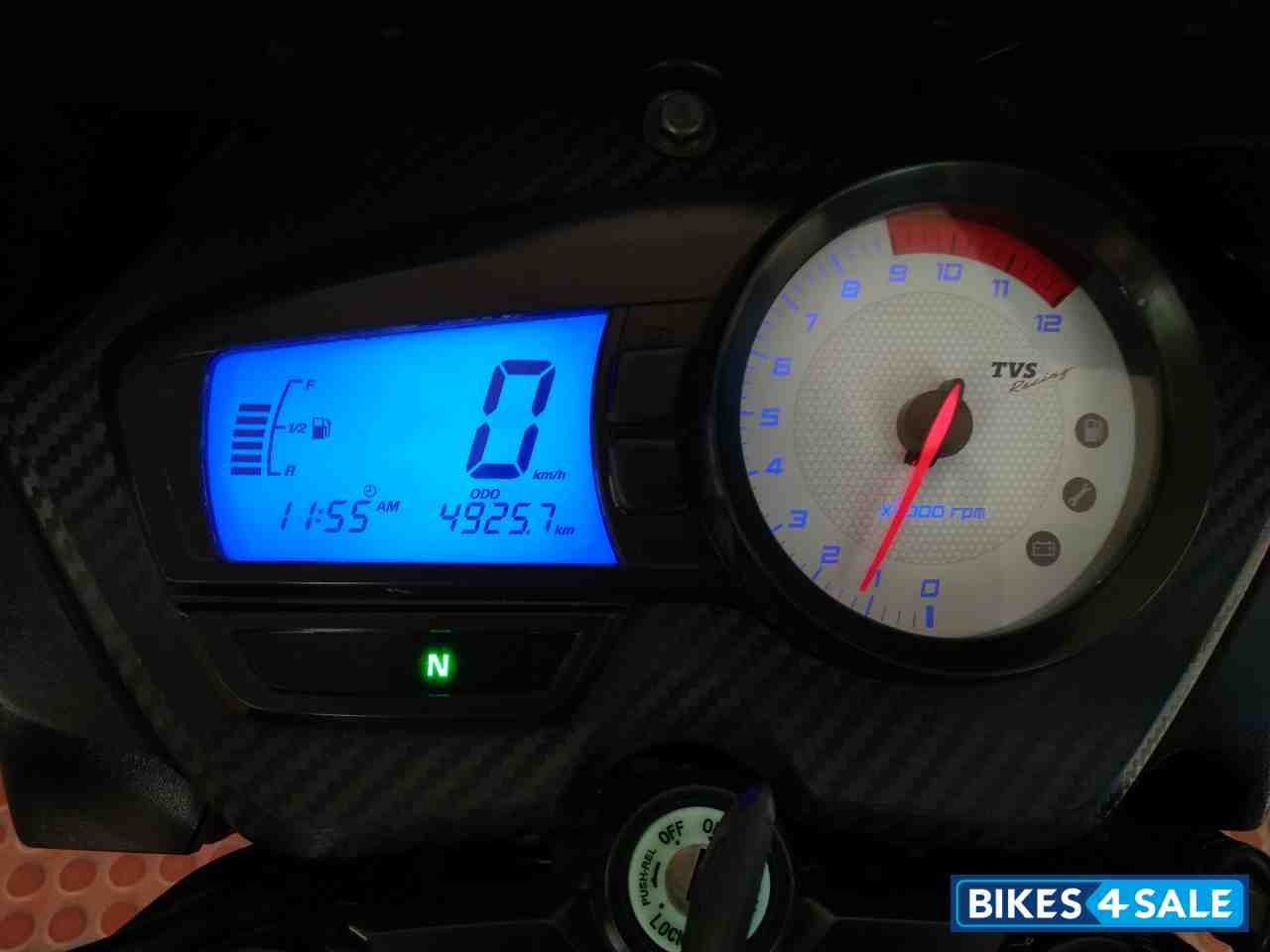 Black TVS Apache RTR 180