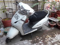 White Honda Activa