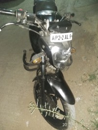 Black Yamaha FZ16