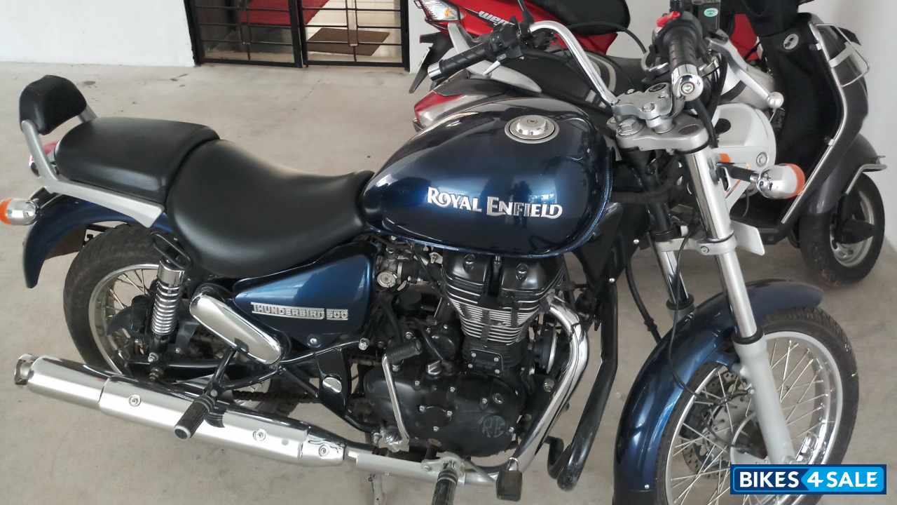 Royal Blue Royal Enfield Thunderbird 500 Royal Blue Royal Enfield Thunderbird 500