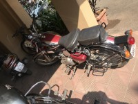 Maroon Royal Enfield Classic Chrome