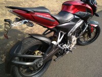 Red Bajaj Pulsar 200 NS