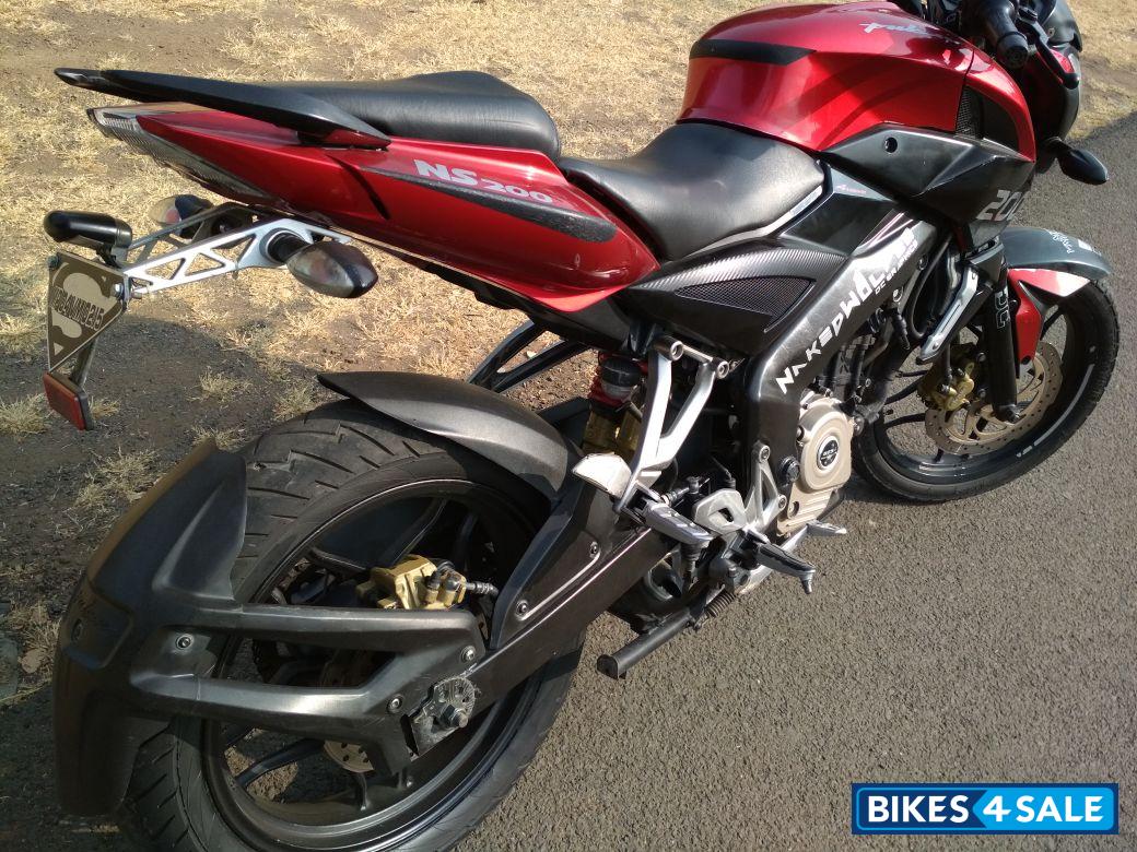 Red Bajaj Pulsar 200 NS Red Bajaj Pulsar 200 NS