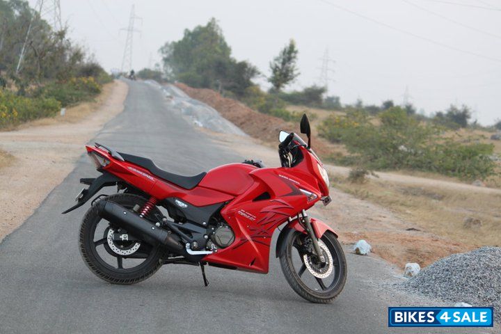Red Hero Karizma ZMR