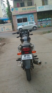Black Bajaj Discover 125