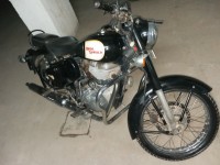 Black Royal Enfield Classic 350
