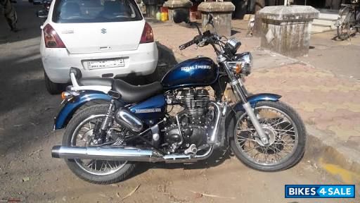 Blue Royal Enfield Thunderbird 500