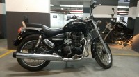 Black Royal Enfield Thunderbird 350