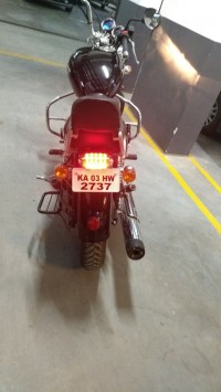 Black Royal Enfield Thunderbird 350