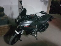 Black Benelli TNT 600 GT