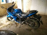 Blue Suzuki Gixxer SF SP