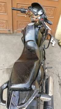 Black TVS Apache RTR 160