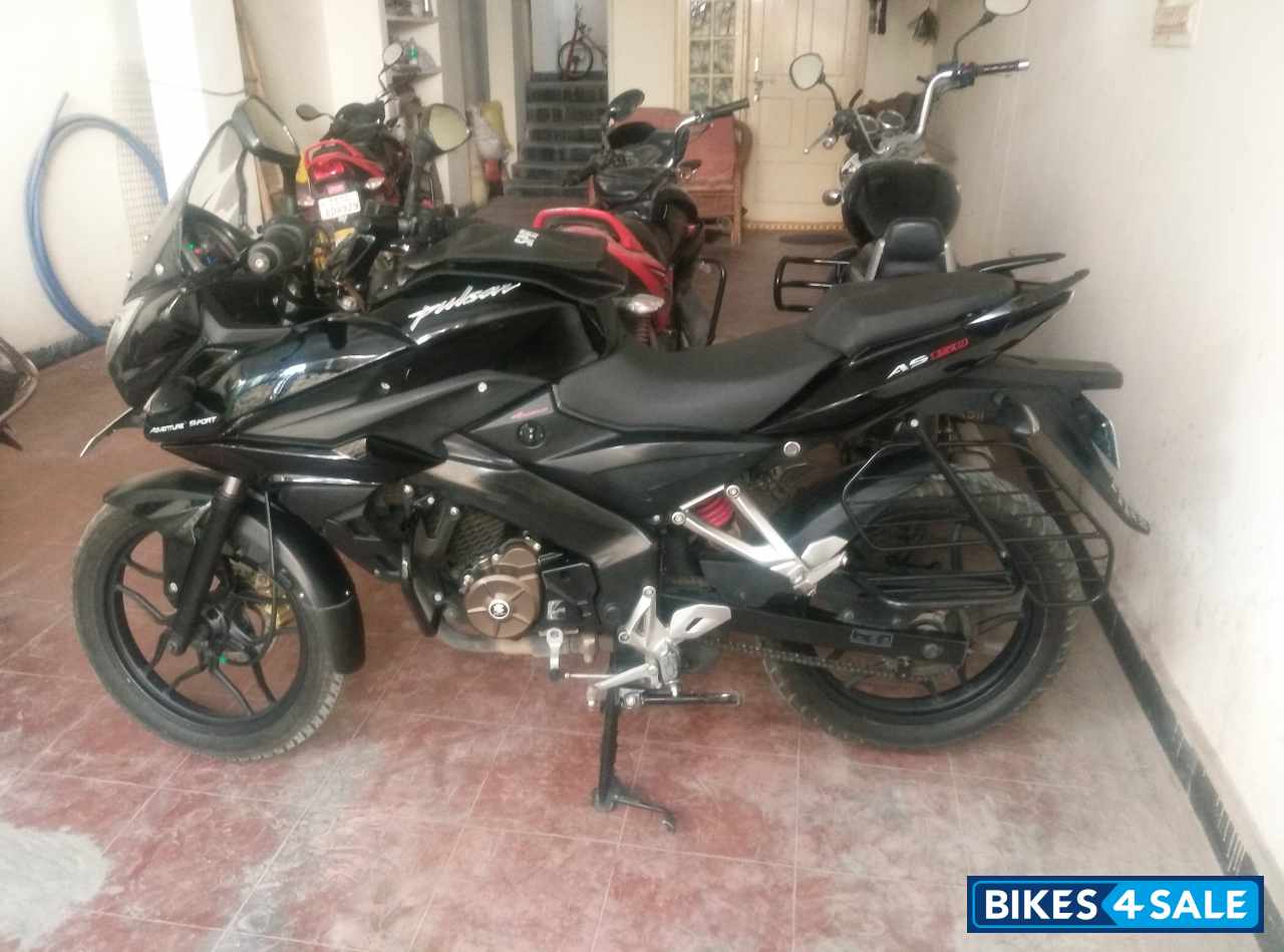 Black Bajaj Pulsar AS 150