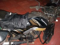 Black Mahindra Centuro