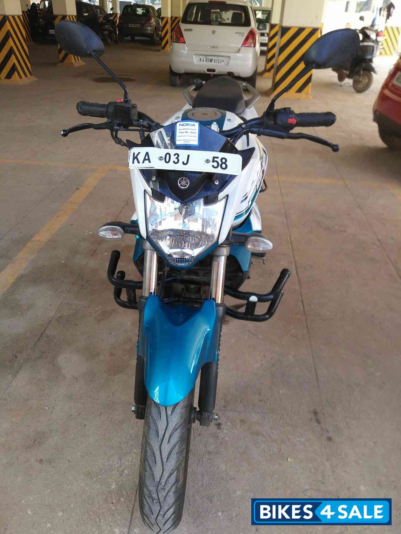 Blue Yamaha FZ-S FI V2 Blue Yamaha FZ-S FI V2