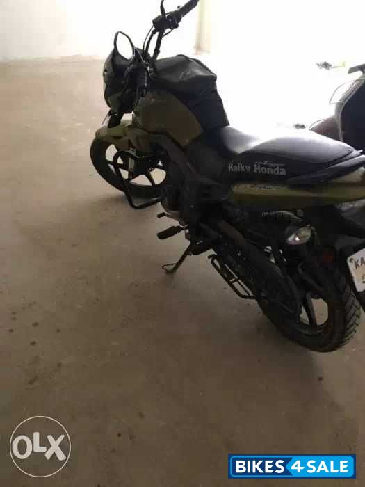 Green Honda CB Trigger