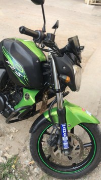 Black Green Yamaha FZ-S