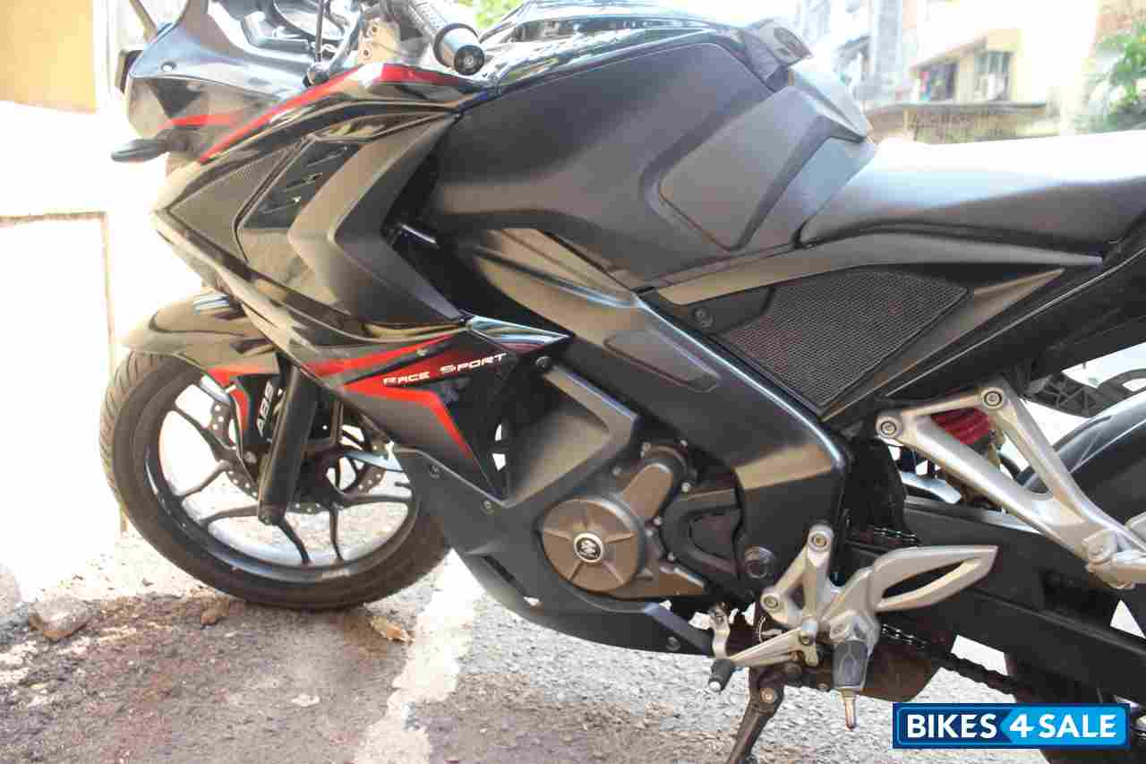 Black And Red Bajaj Pulsar RS 200 ABS