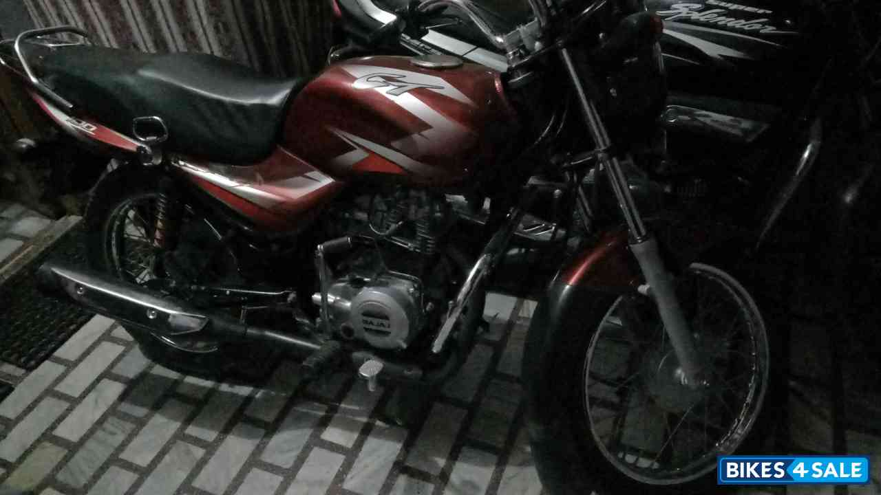 Red Bajaj CT 100
