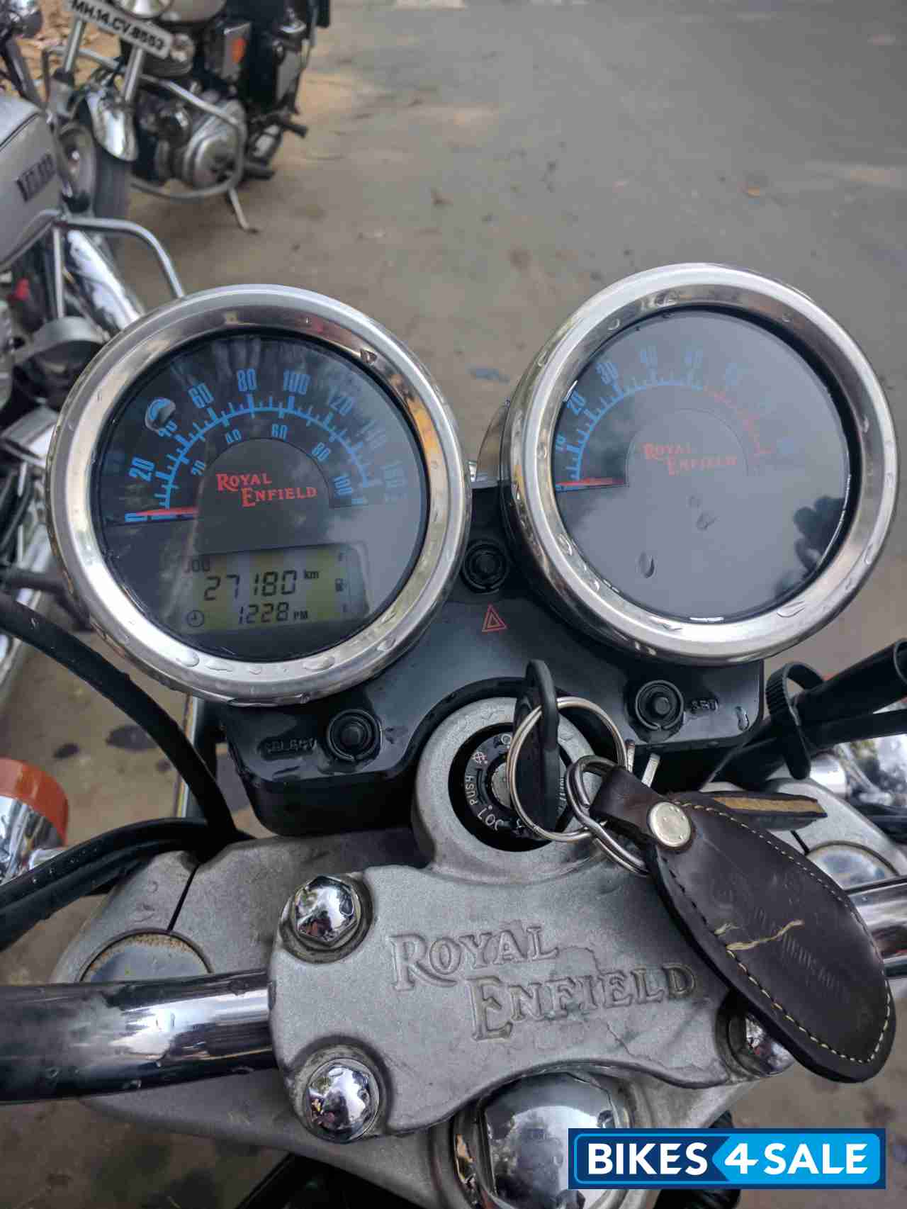 Twilight Blue Royal Enfield Thunderbird 350