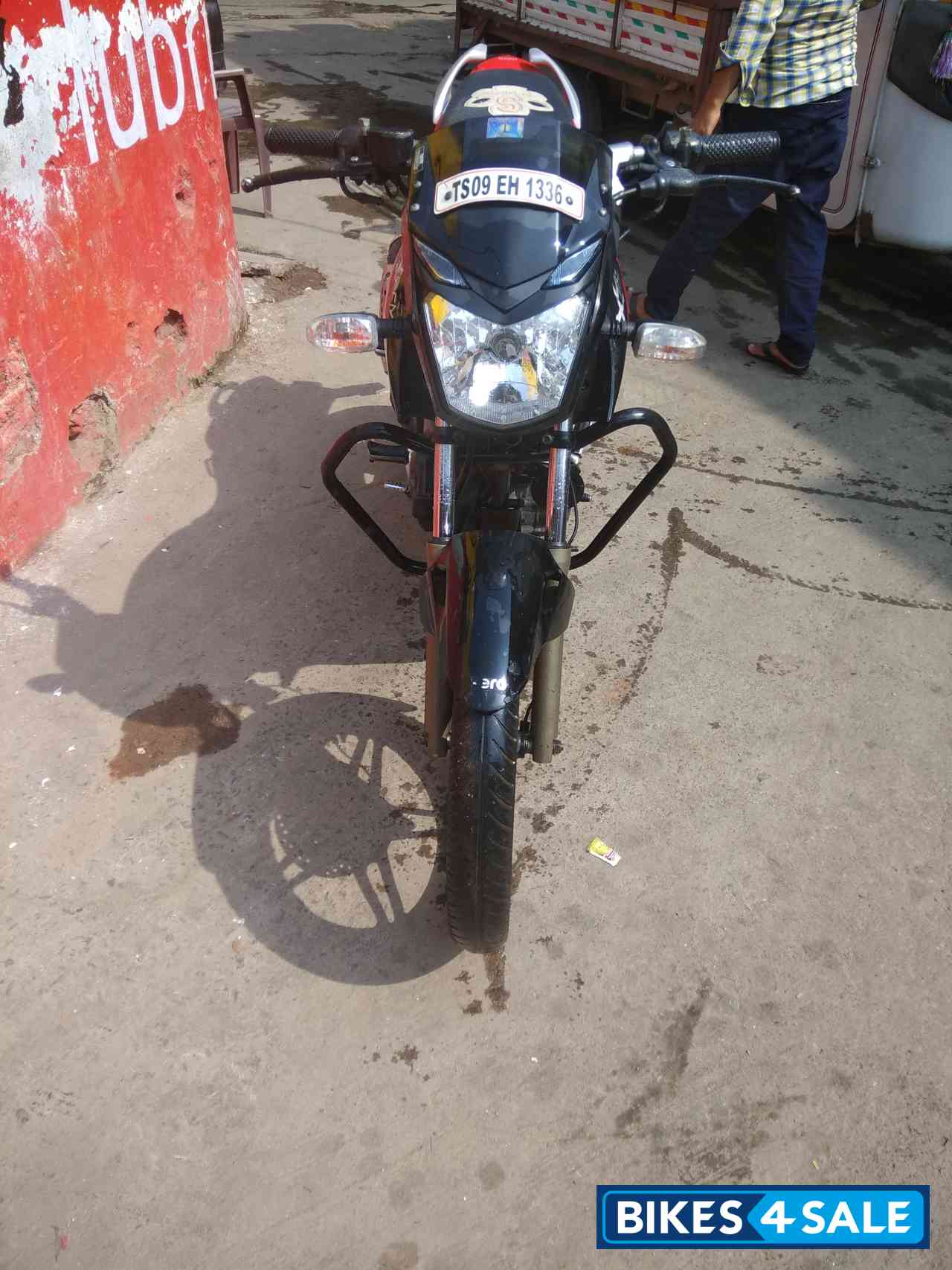 Black And Red Hero Xtreme Sports