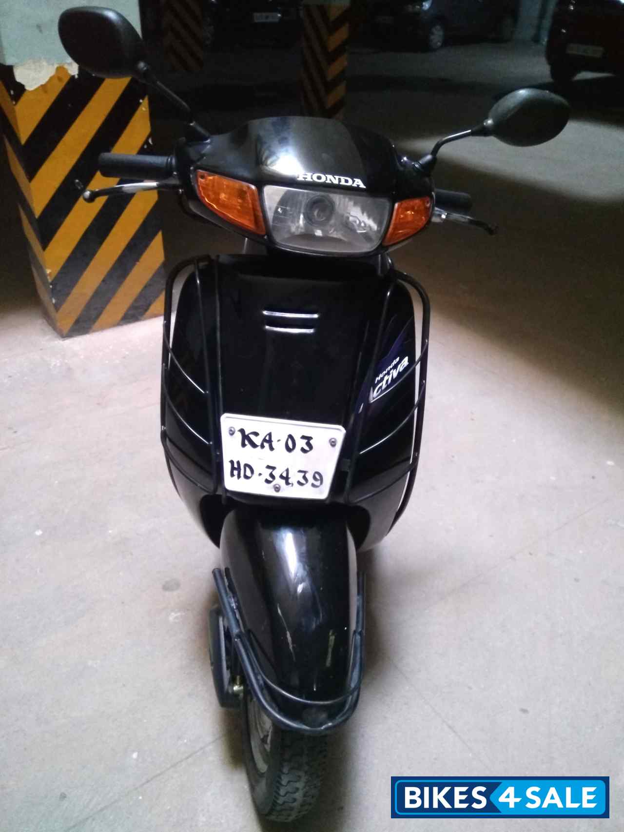 Black Honda Activa Black Honda Activa