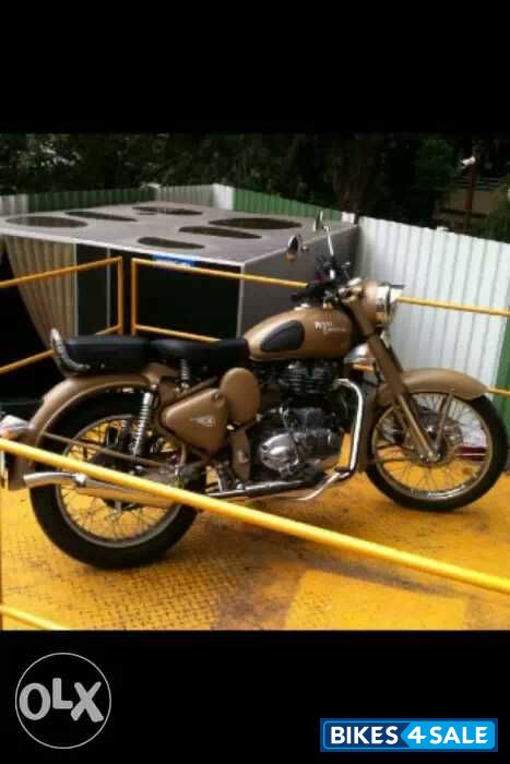 Sand Royal Enfield Classic Desert Storm