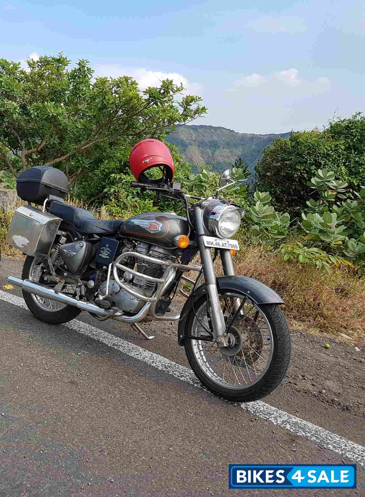 Marsh Grey Royal Enfield Bullet 500
