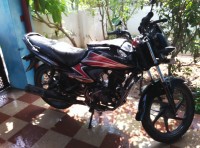 Red And Black Honda Dream Yuga