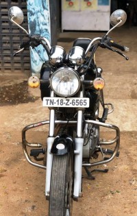 M-black Royal Enfield Thunderbird TwinSpark 350