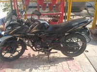 Black Bajaj Discover 150 F