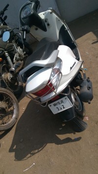 White Honda Aviator