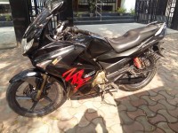 Black Hero Karizma ZMR