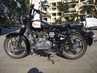 Black Royal Enfield Classic 500