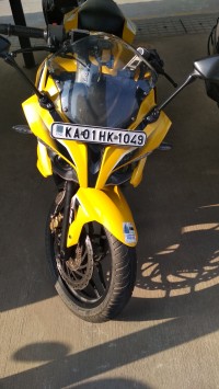 Yellow Bajaj Pulsar RS 200 ABS