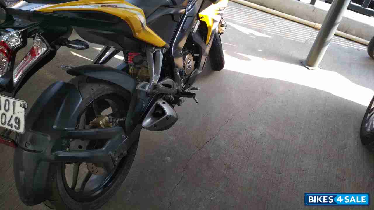Yellow Bajaj Pulsar RS 200 ABS