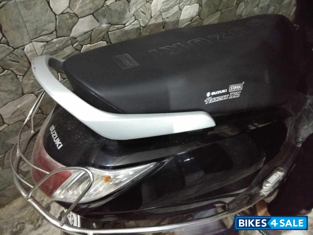 Black Suzuki Swish Black Suzuki Swish