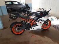 Black KTM RC 390