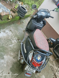 Black Suzuki Access 125