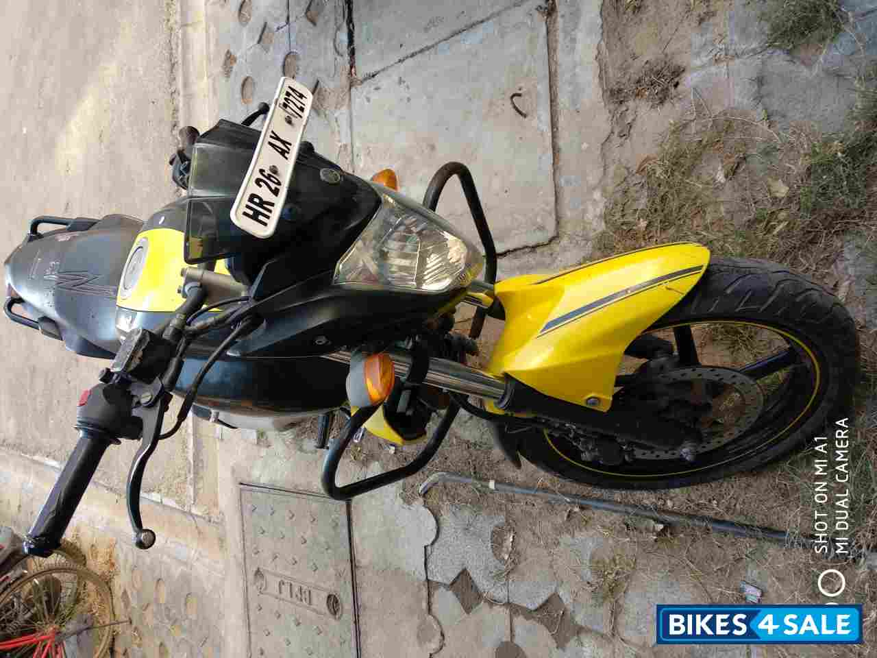 Yellow Black Yamaha FZ-S