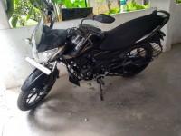 Black Bajaj Discover 150 S